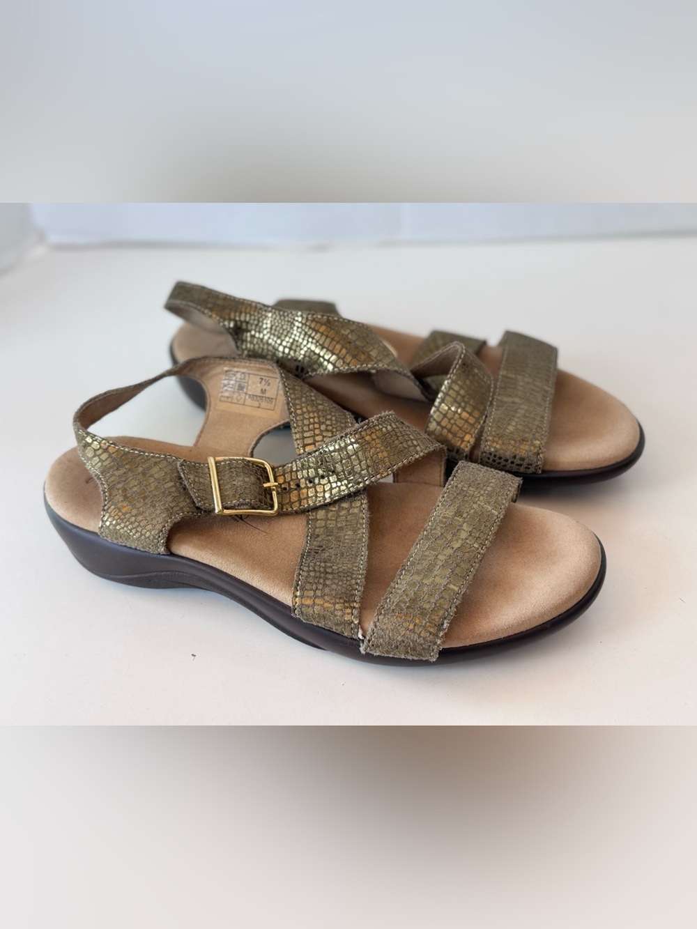 SAS Gold Metallic Reptile Print Comfort Sandals Adjustable Leather Women’s 7.5 M